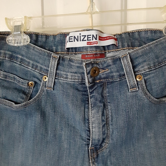 Denizen Levis Size 14 Boot Cut Jeans - Picture 3 of 4